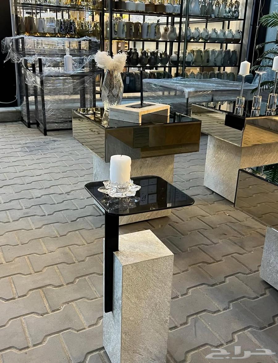 Custom-made tables upon request64501746798593113