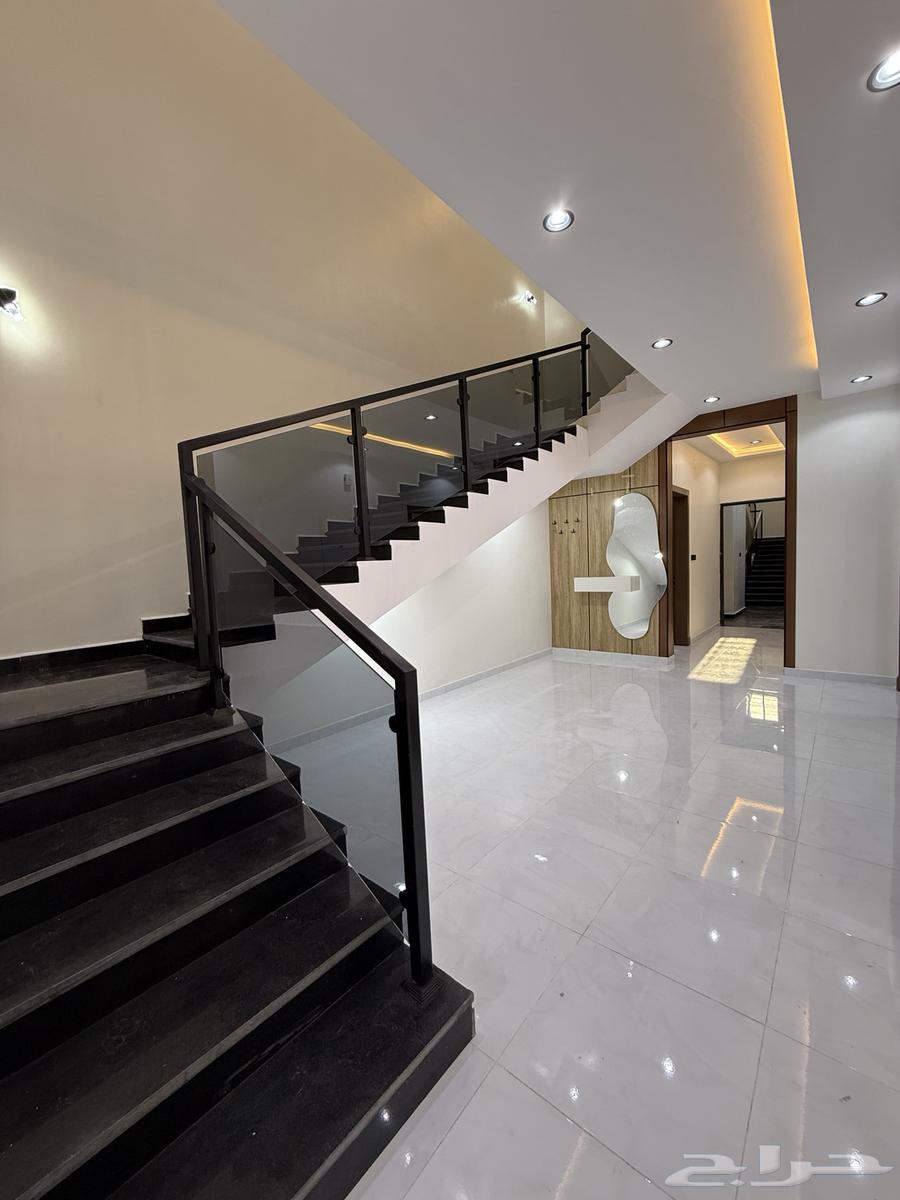 Attic with annex and internal and external staircase, Al-Raqi neighborhood - price 750 thousand64506247684610110