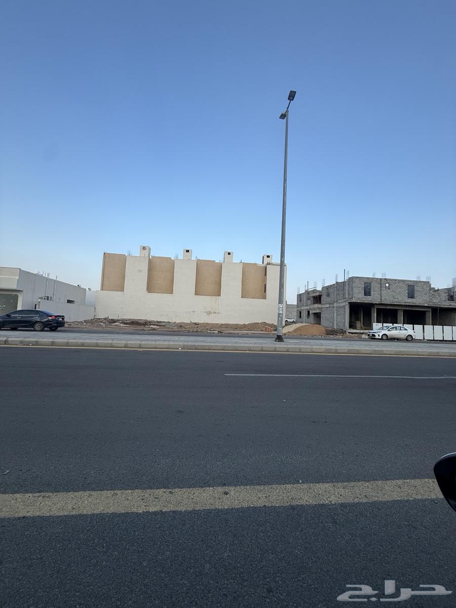 للبيع ارض تجارية في مخطط النبلاء م500 شارع 30م64506313382019114