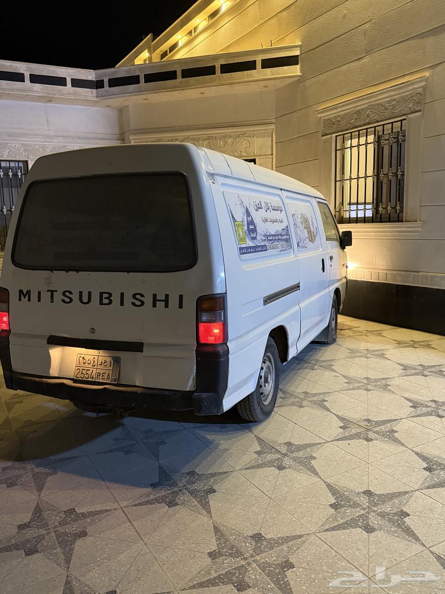 باص نقل بضائع64506395196802111