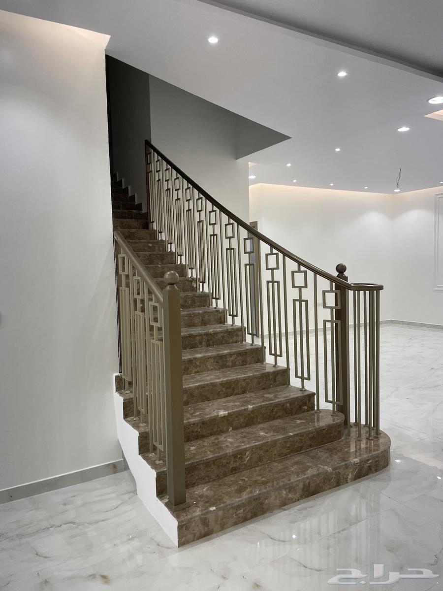 نعمل في جميع انواع الحدادة64513494261889113