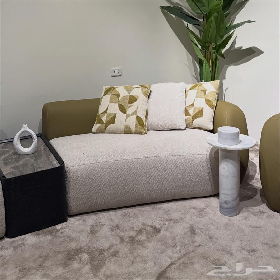 تجديد وتنجيد الكنب والمجالس   جودة عالية وأسعار مناسبة64506460382593110