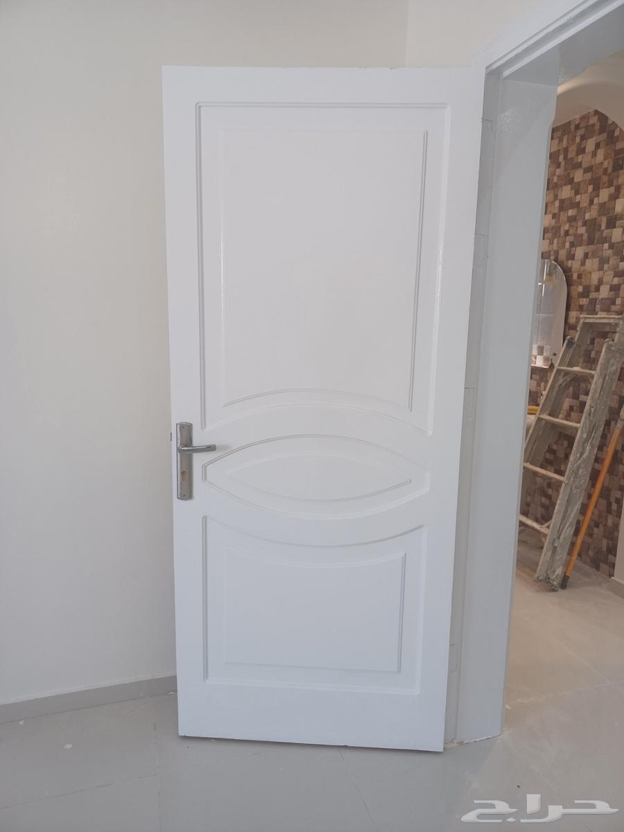 لخدمتكم للعوازل وجميع الدهانات والديكورات الداخليه والخارجيه64506428201858111