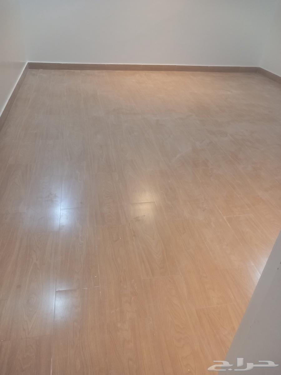 معلم بلاط باركى سراميك بورسلان كيشاني64506232537218111