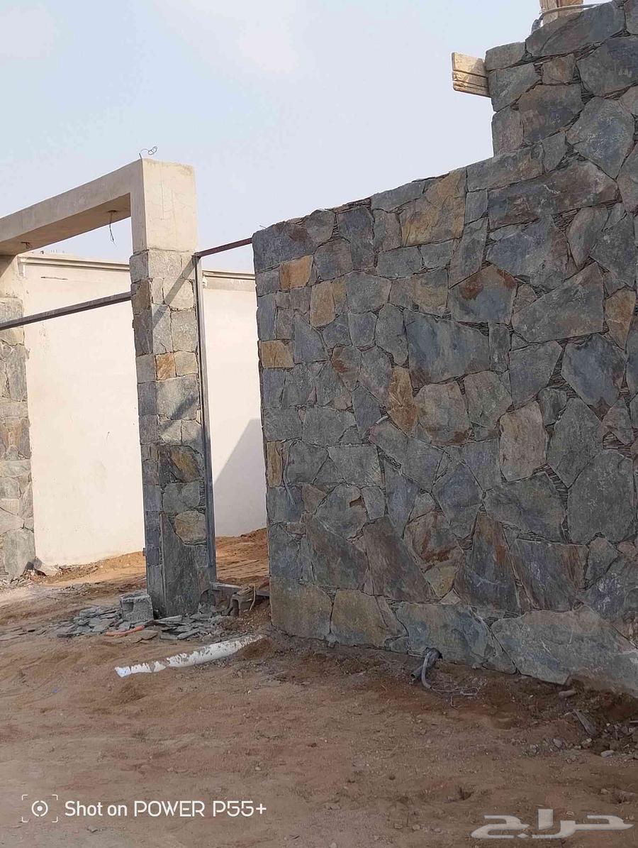 معلم حجر وتلبيس جميع انواع الحجر وتظبيط ممرات وحدائق ورص الأ64506413182851110