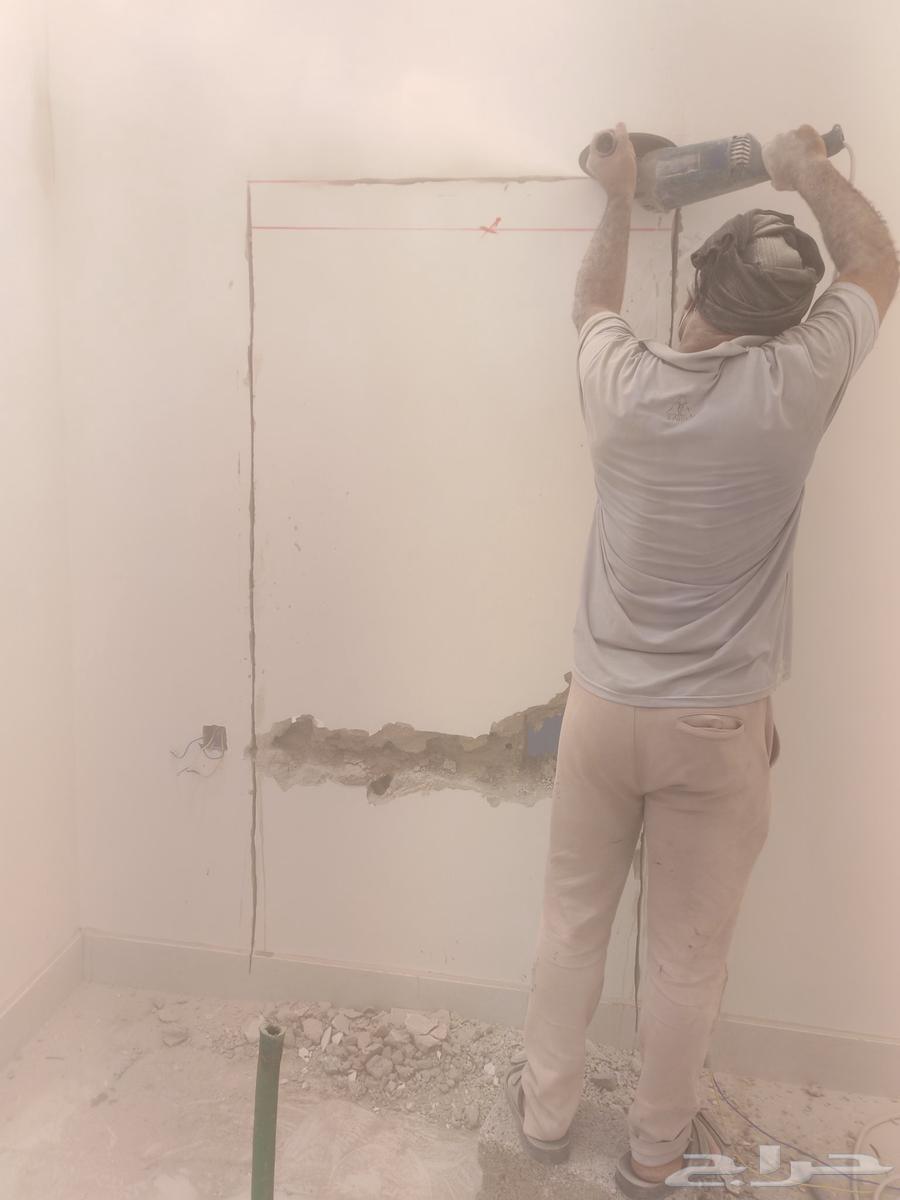 Demolition and removal of waste from walls, ceilings, and concrete64506460483075114