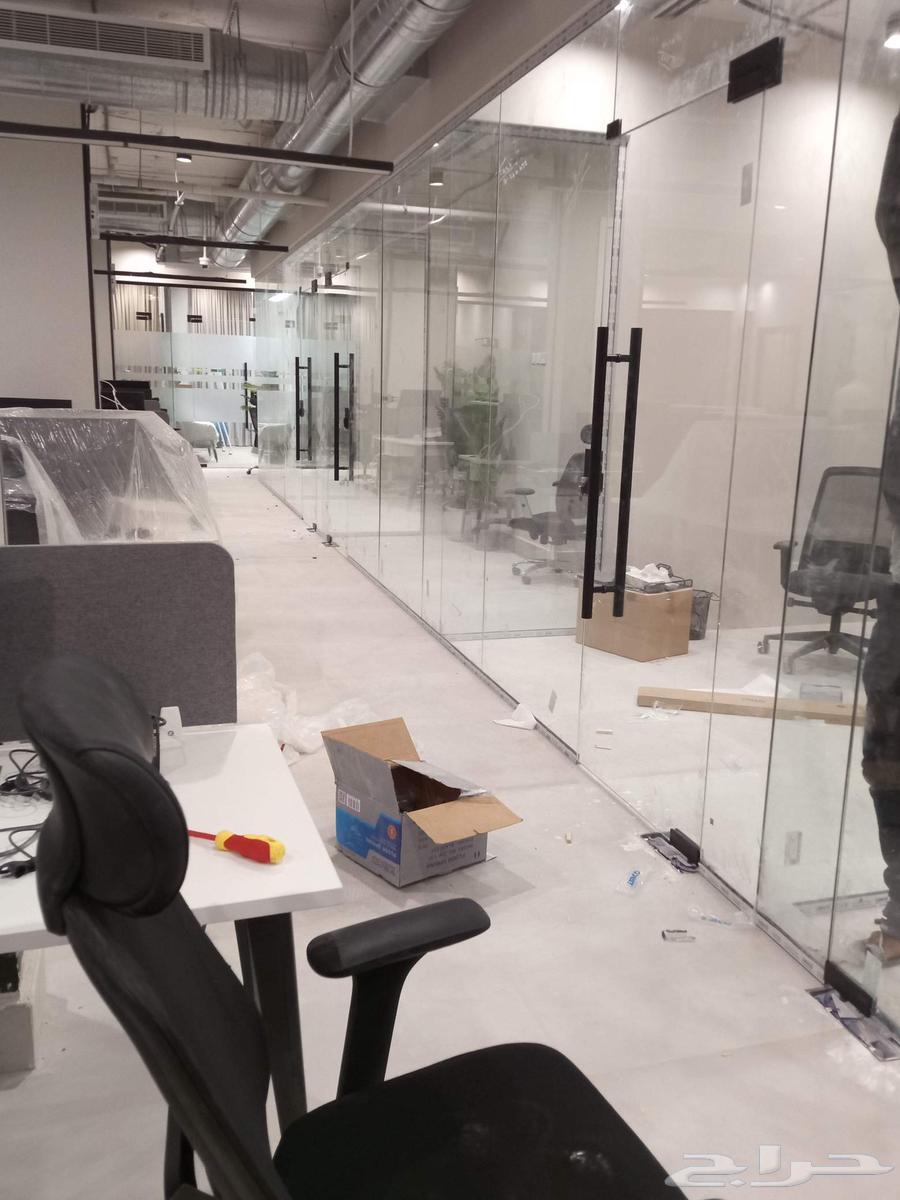 زجاج سكريت شورات دربزين صيانه وجميع انواع الزجاج والمنيوم وم64506232374913113