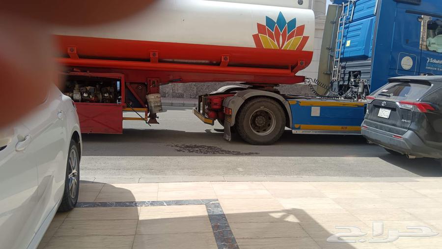 تريله صرف صحي وسحب في اي مكان64506460067971110