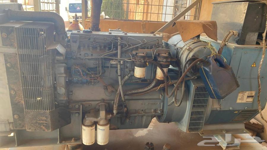 Diesel generator maintenance, panel programming64506378939266110