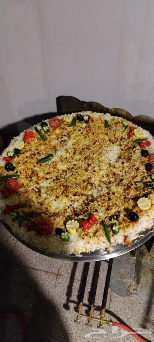 Mobile chef with pots, slaughtered meat, traditional dishes, jareesh, qursan, mandi64506331805955110