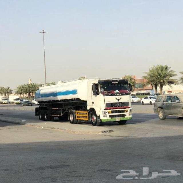 صهريج مياه عزبة 32 طن بالرياض-توصيل سريع  وايت ووتر الرياض64506490979971110