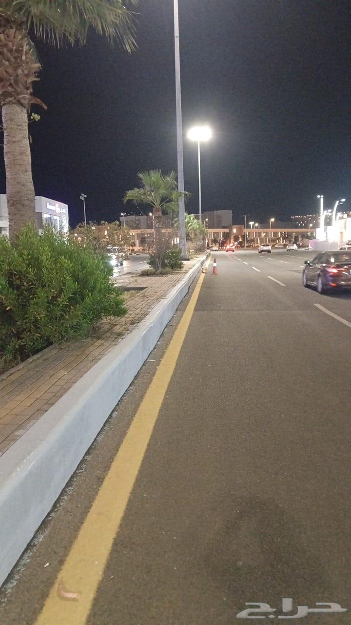 Abu Ahmed for interlock and border installation and all pavement painting64506460498819113