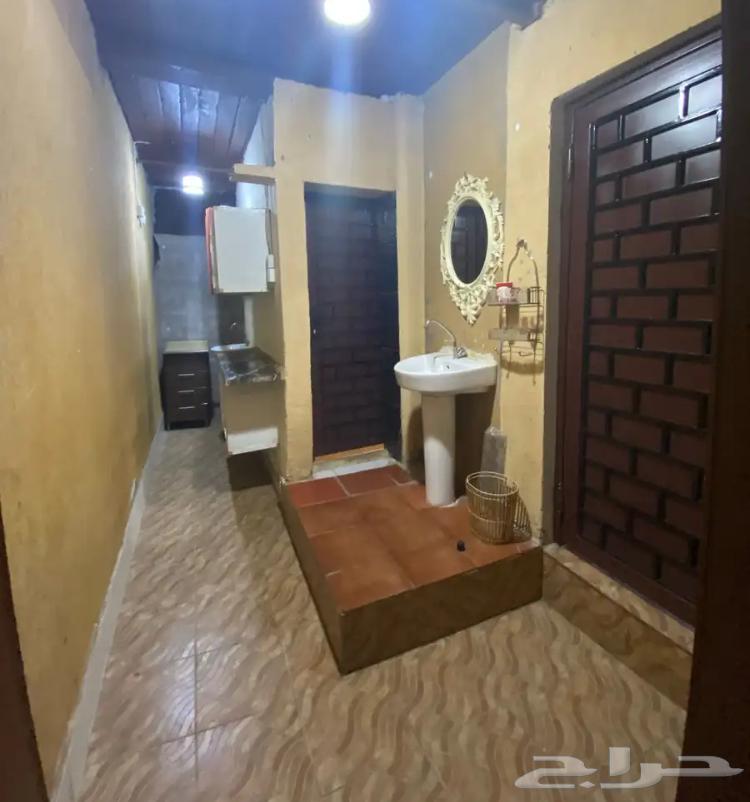 استديو غرفه4.4حمام مطبخ1200ريال شامل جميع الخدمات رحيلي طيب64513509111555114