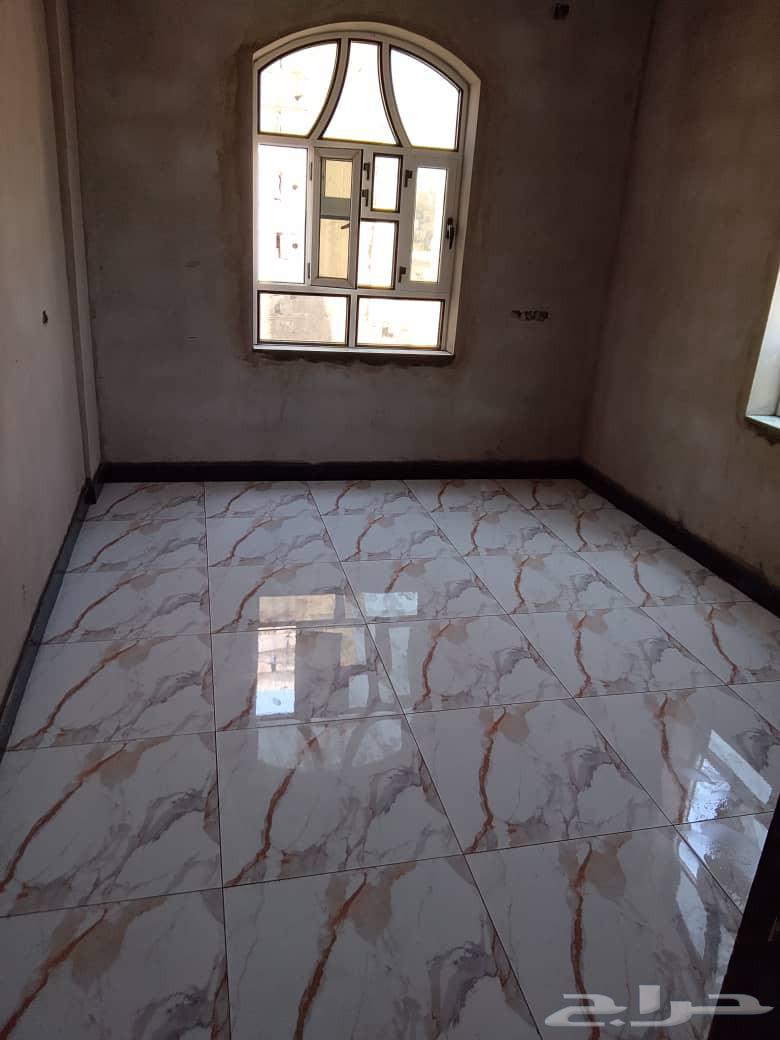 مقاول بلاط سيراميك برسلان رخام لجميع انواع البلاط جدران أرضي64506459094785114