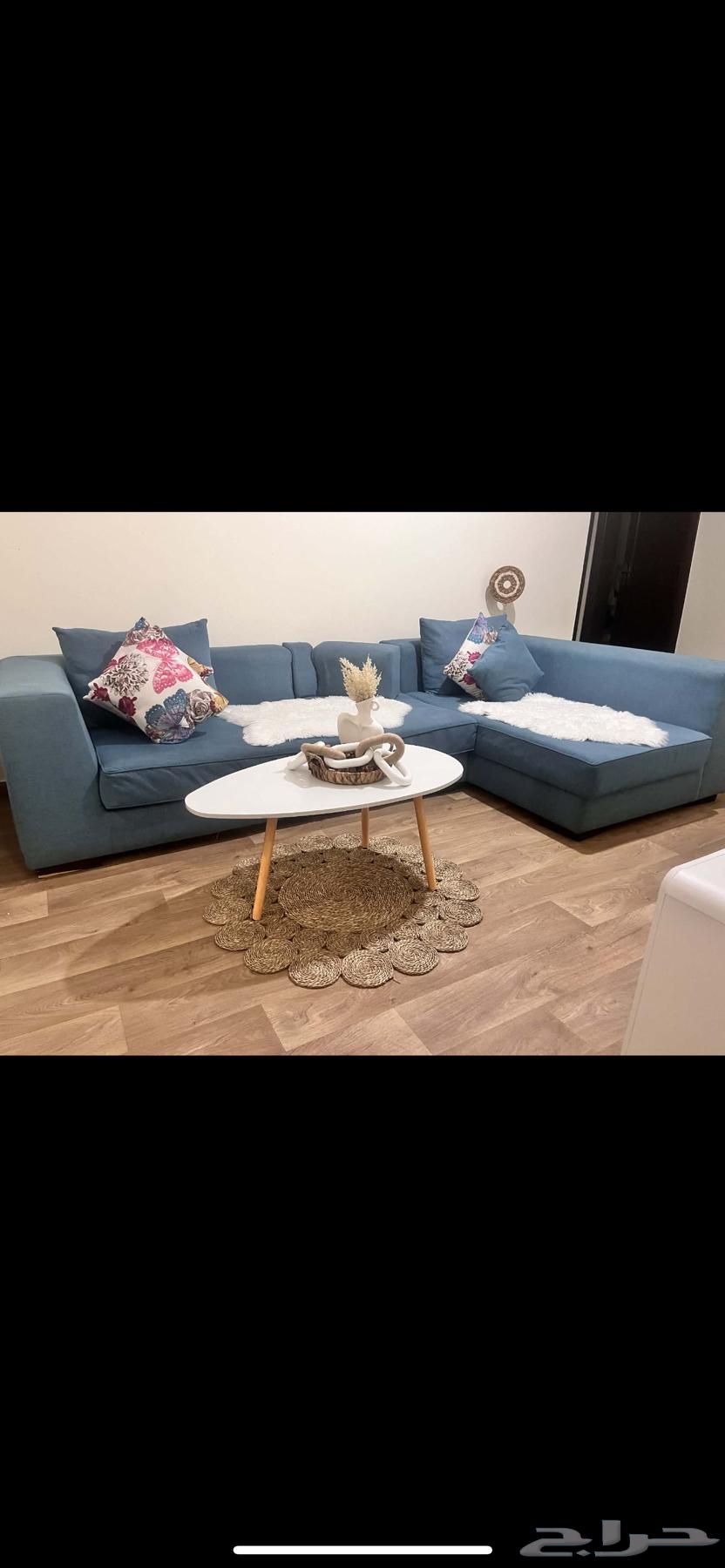 ركنه من هوم سنتر وكنبه ثلاثيه من ايكيا64501732396418114