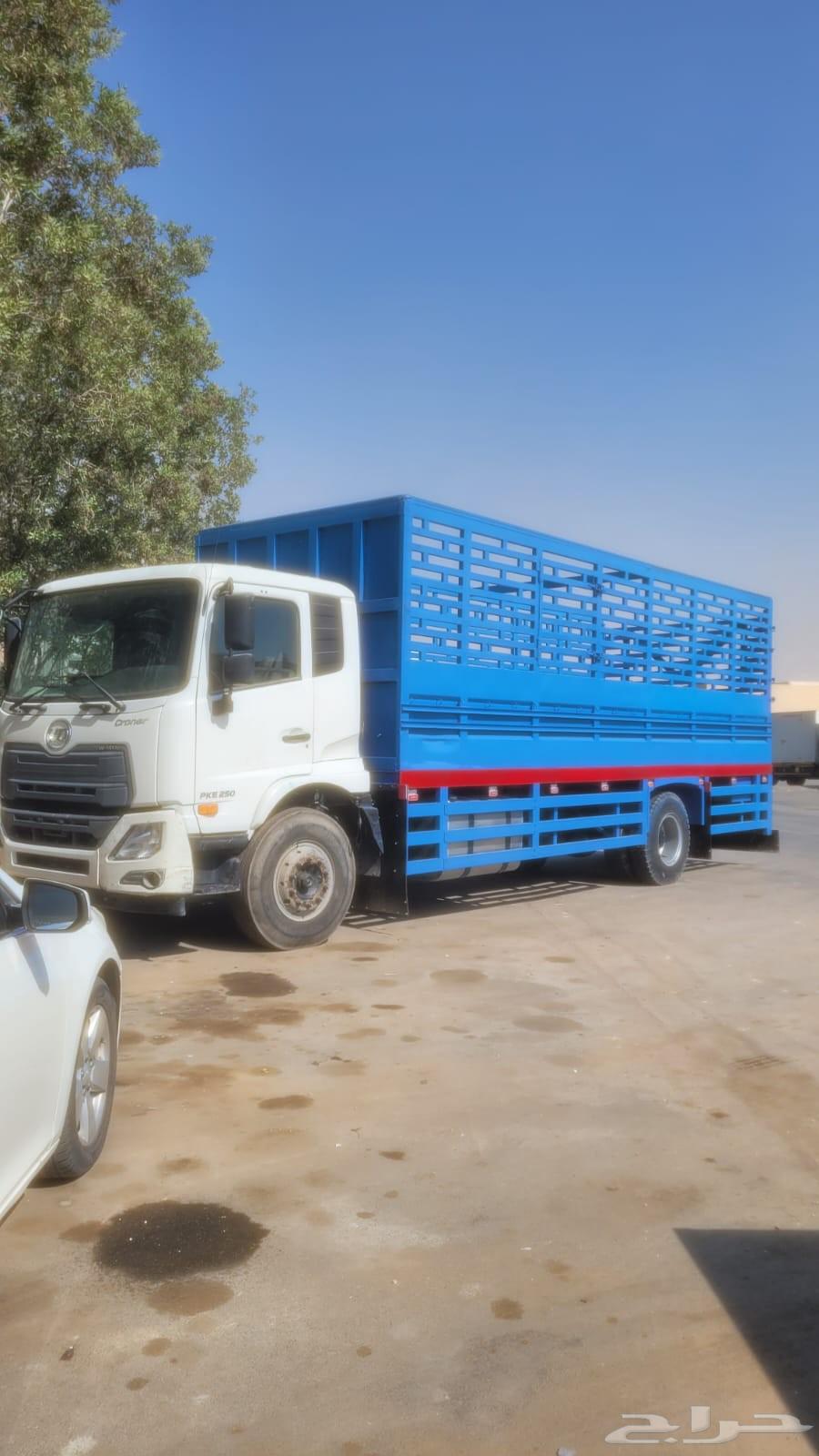 7.5-meter high net truck for transportation within and outside Riyadh64501731365121111