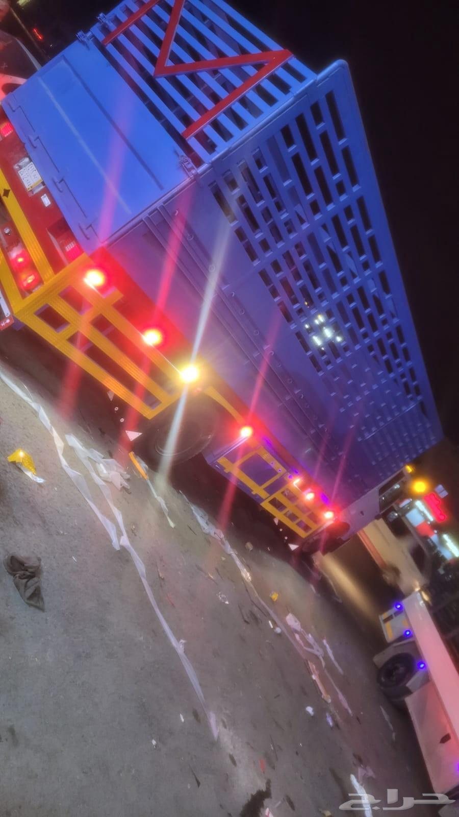 7.5-meter high net truck for transportation within and outside Riyadh64501731365121113