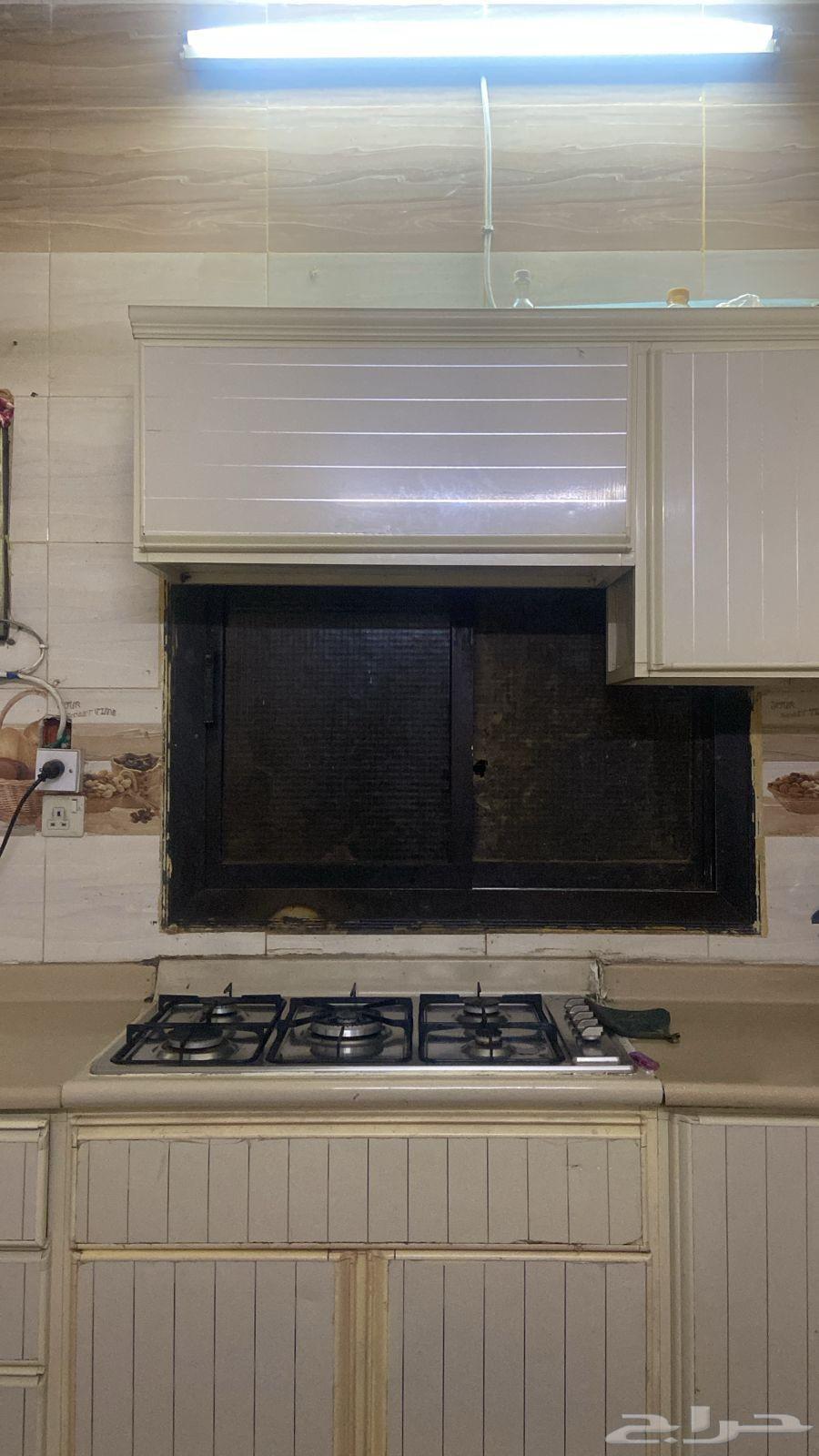 صيانة درايش والمنيوم ومطابخ واستبدال زجاج مكسور وشبك ناموس64506475317634110