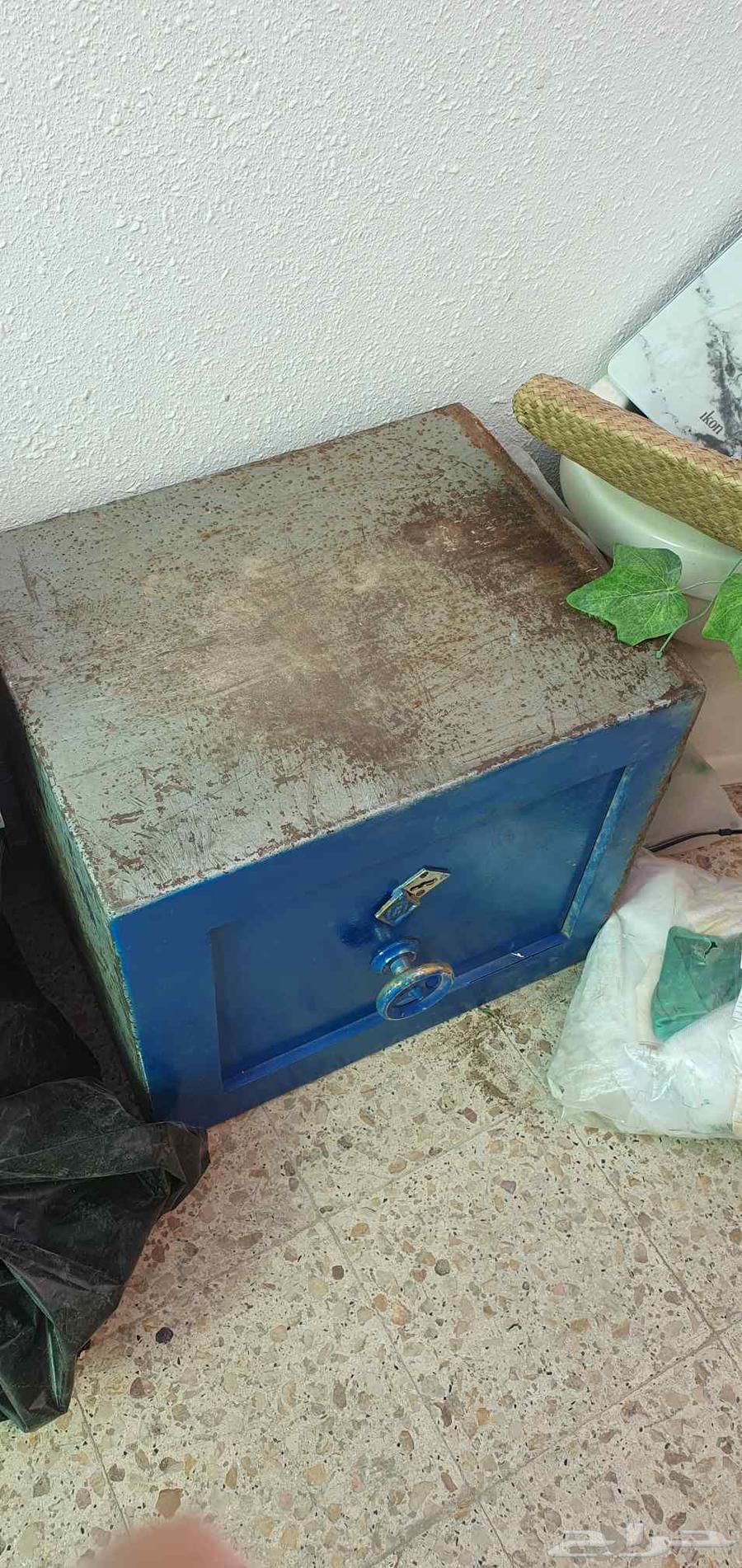 خزنة حديد صندوق حديد بمفتاح64506492180866110