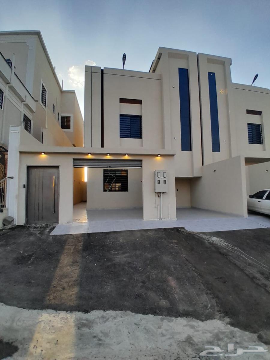 للبيع روف ارضي بمدخل سيارة مع ملحق تشطيبات فاخره ب620الف64506280075395110