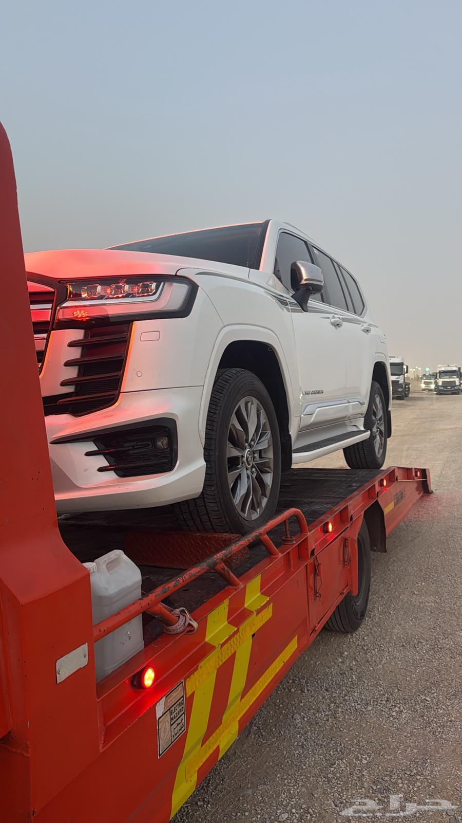 سطحه طريق الرياض الدمام64513589314946110