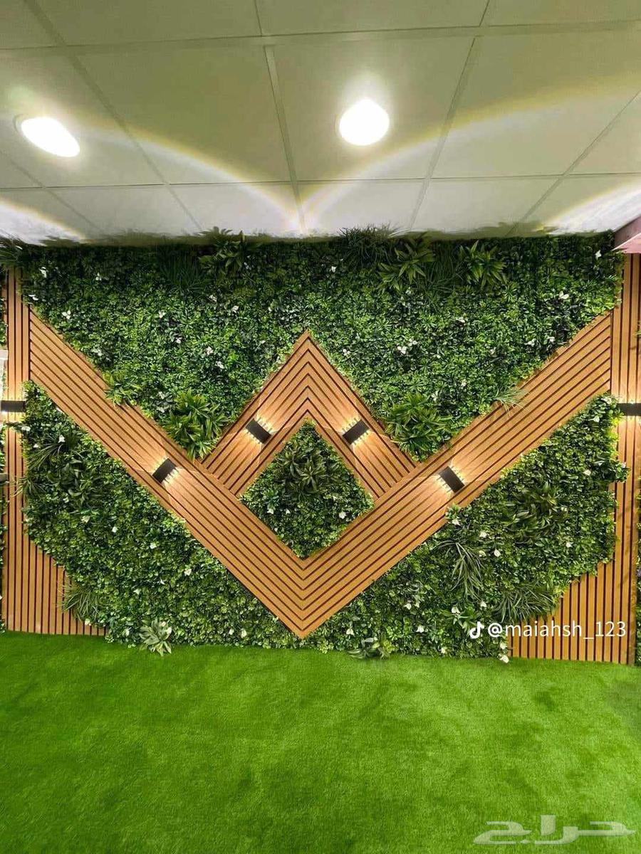 عشب صناعي بديل خشب خارجي وداخلي عندنا عيش بارضي وعشب جداري64525020518275112