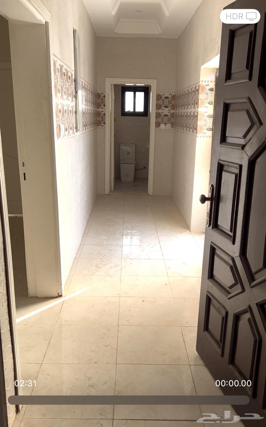 شقة سكنية في موقع مميز64518114653187110