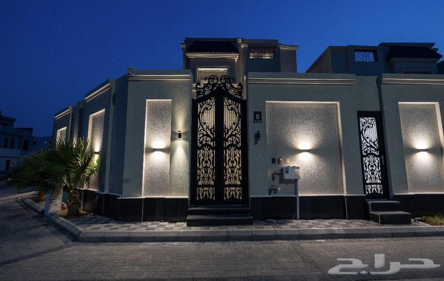 فيلا فاخر للبيع64518049647235111