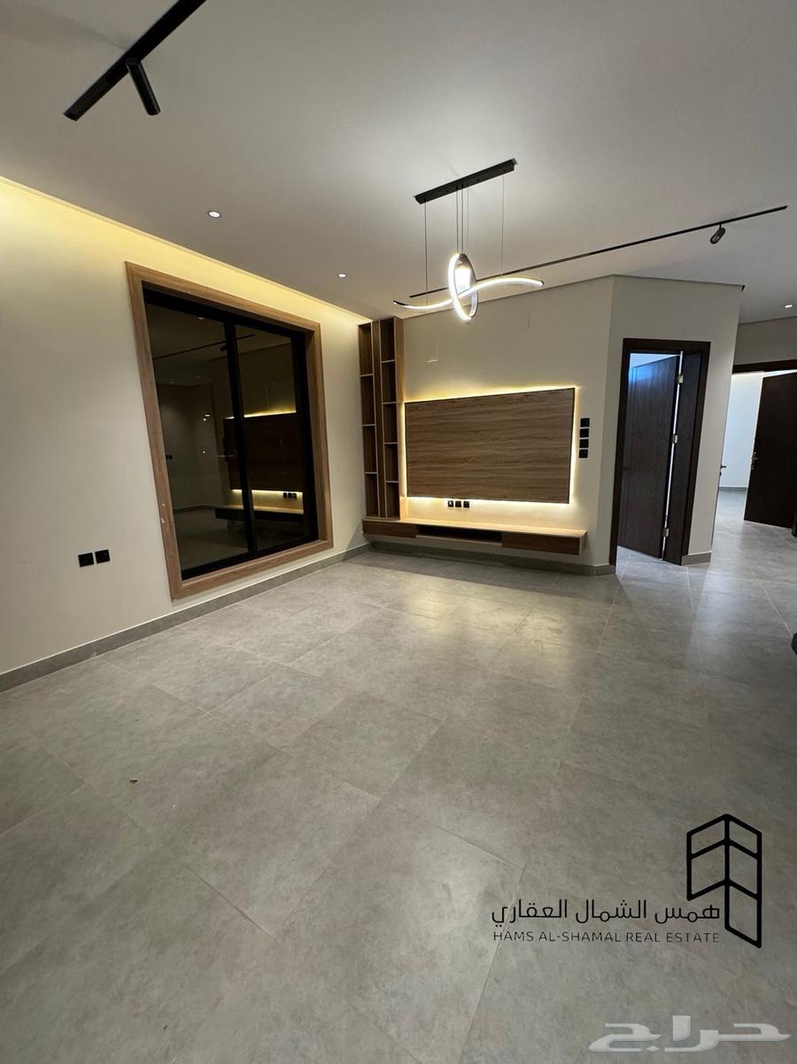 للبيع روف علوي الصفا 65064518049384067111