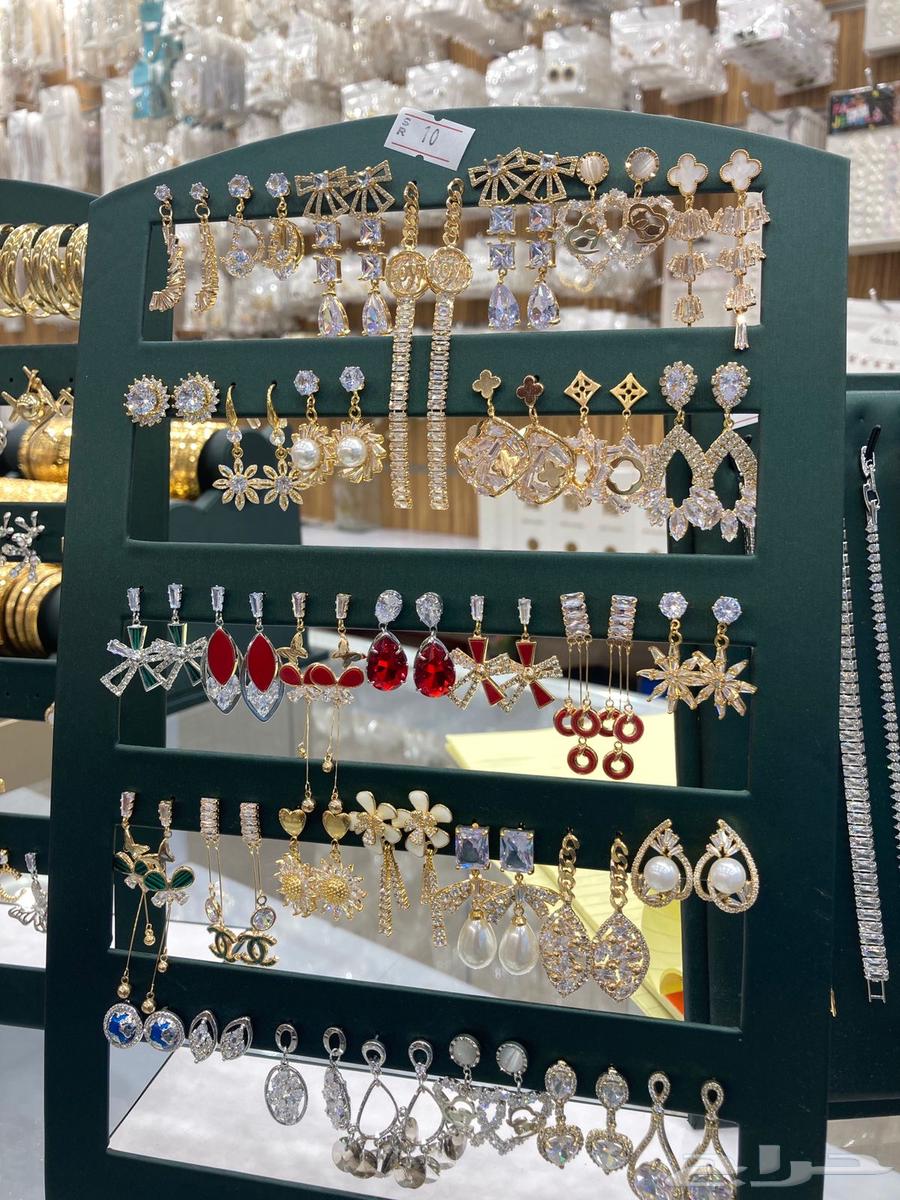 محل جديد للتقبيل في سوق السلام التجاري64518065185025113