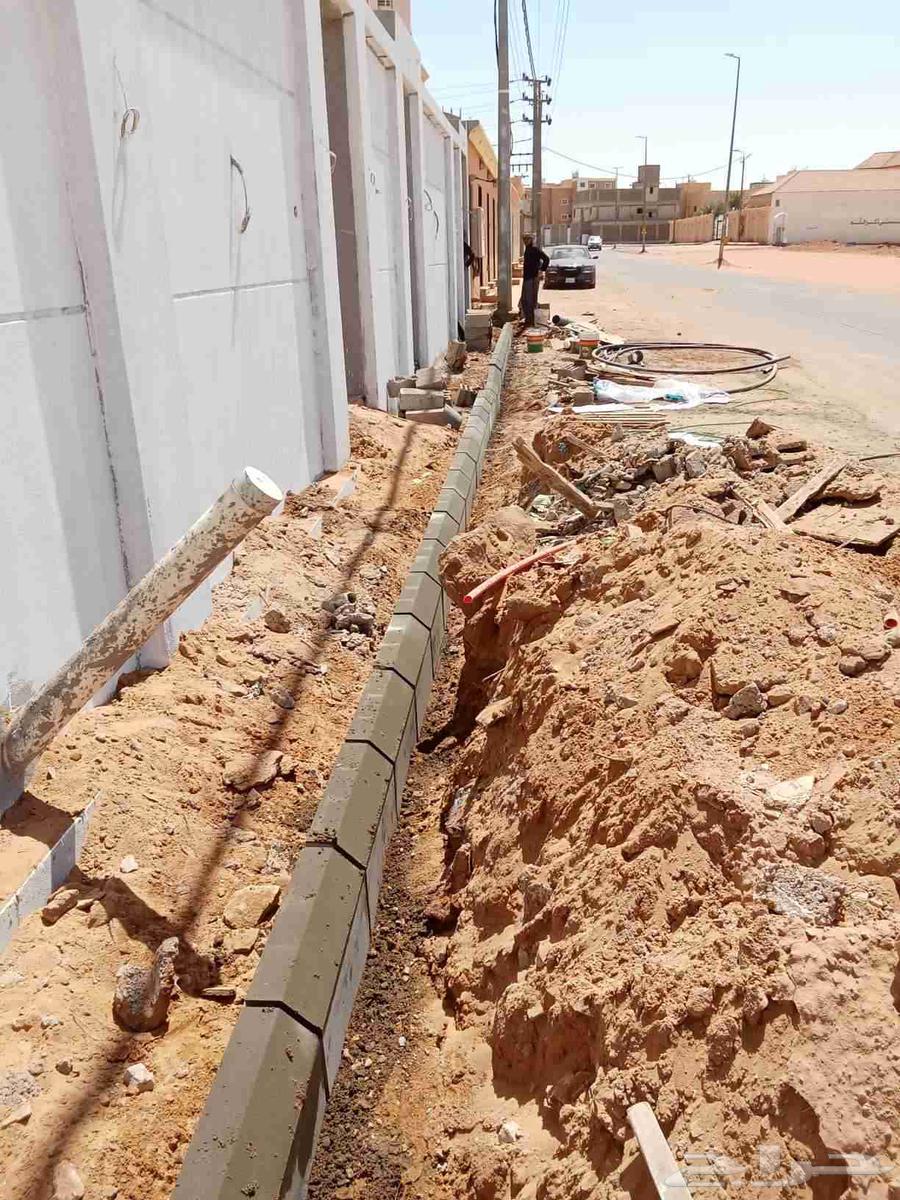 Installation of bunda and bricks64518179982722110