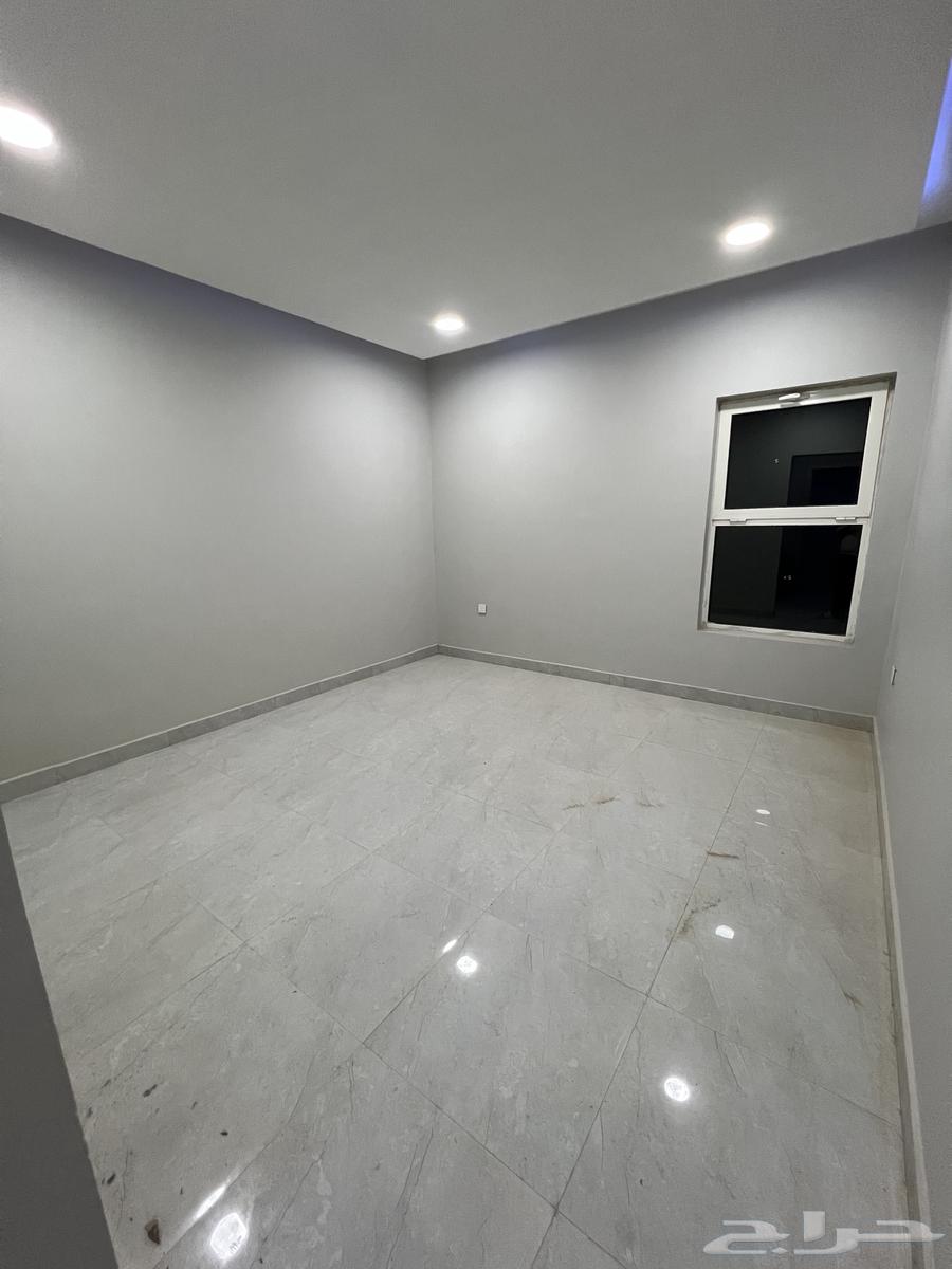 للإيجار شقة شبه جديدة في النايفية بالهفوف64518115091330114