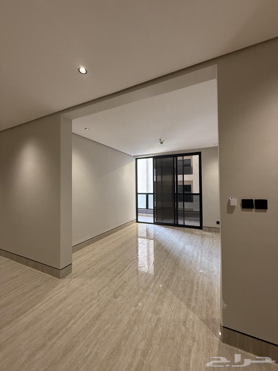 شقق للبيع بالدمام بالقرب من العثيم بارك64518065276802114