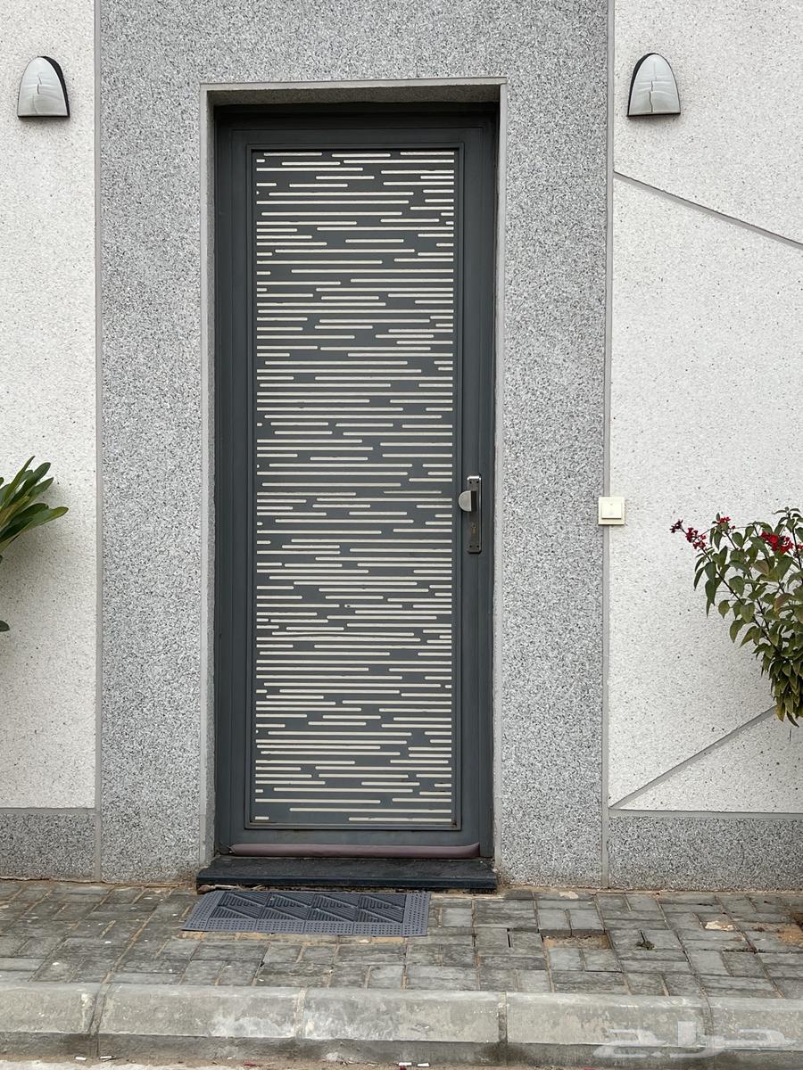 الحداد ورشة الحديد الأبواب64518243118851114