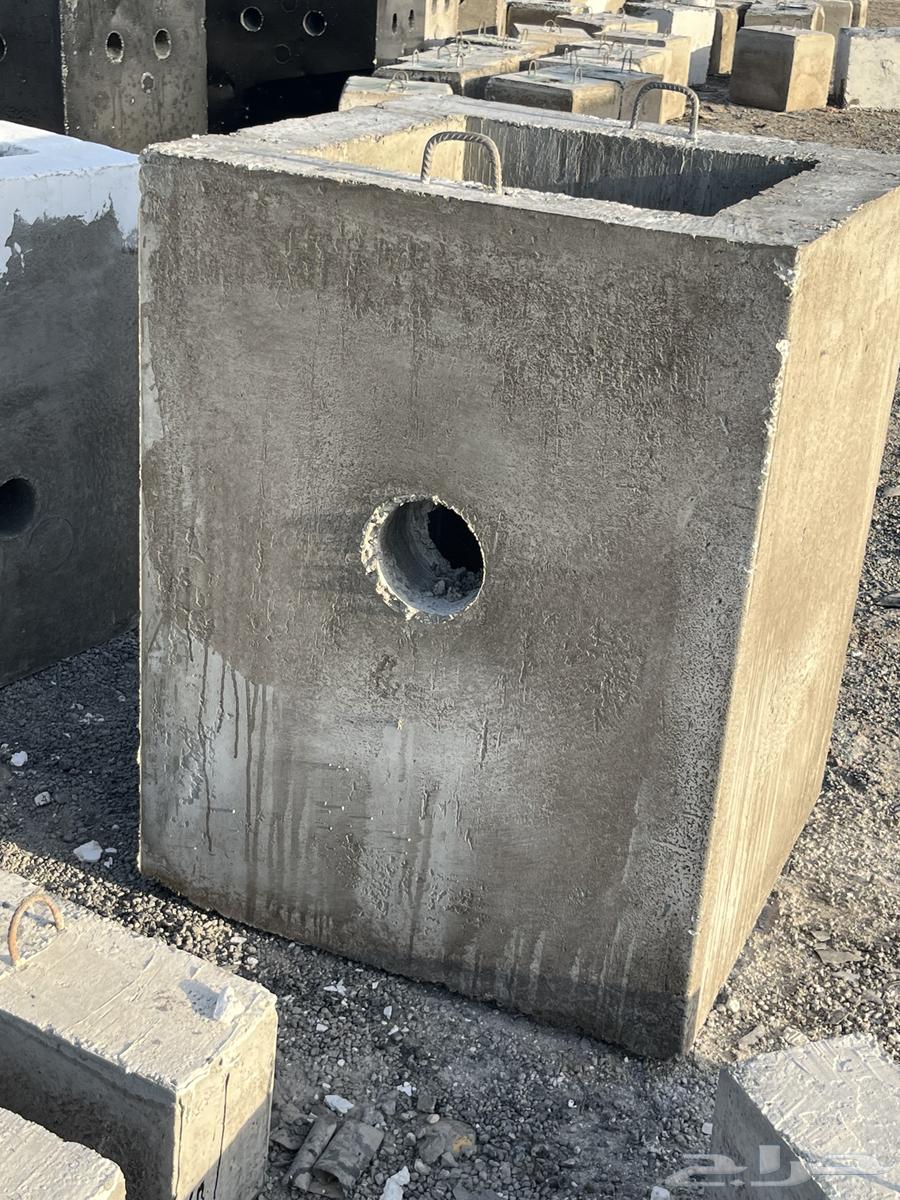 حواجز_خرسانية  منهول  قواعد_اعمدة_انارة64518051207171114