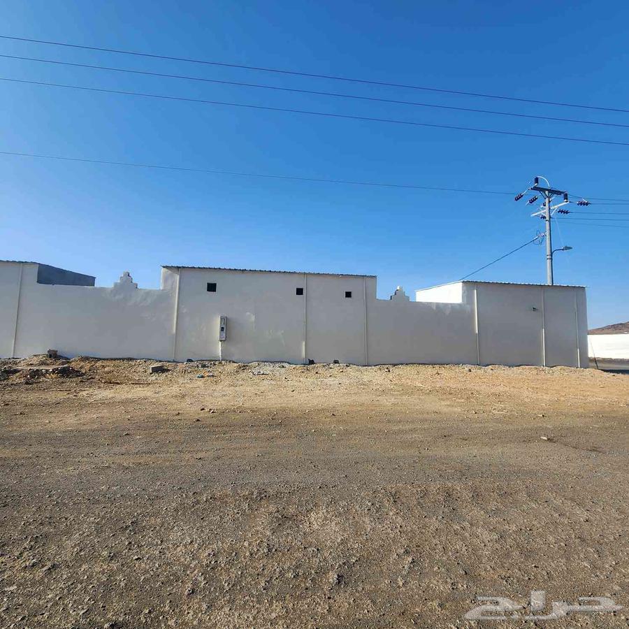 سكن و مستودع شرق مطار المدينة المنورة64518212543618114