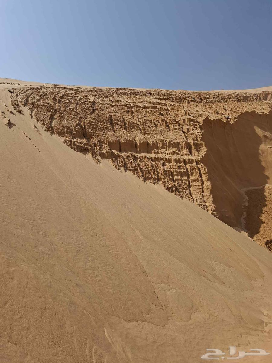 كساره بحص وحجر بناء ورمل ابيض واحمر وصبيز واسفلت64518133005442113