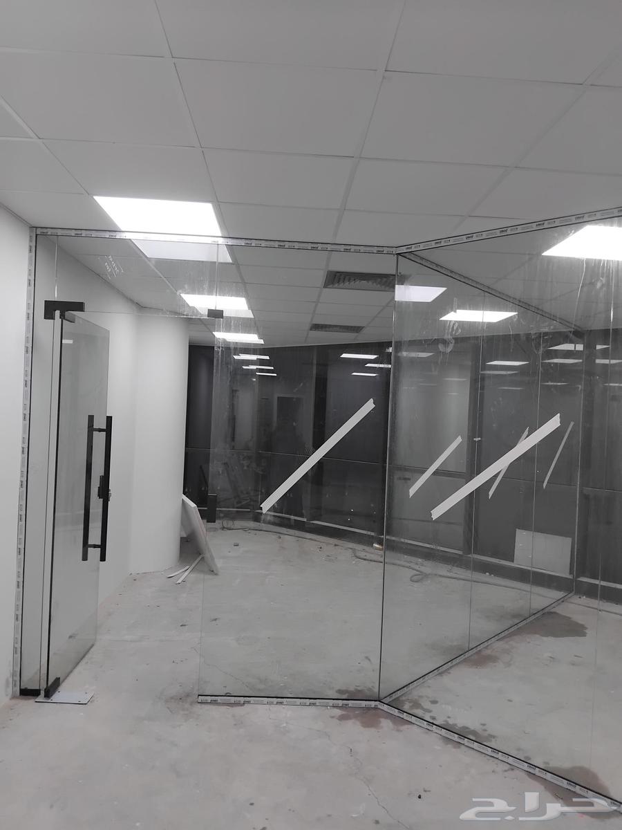 جميع أعمال الزجاج والشاورات والمرايا والالمنيوم والأبواب64518228486147111