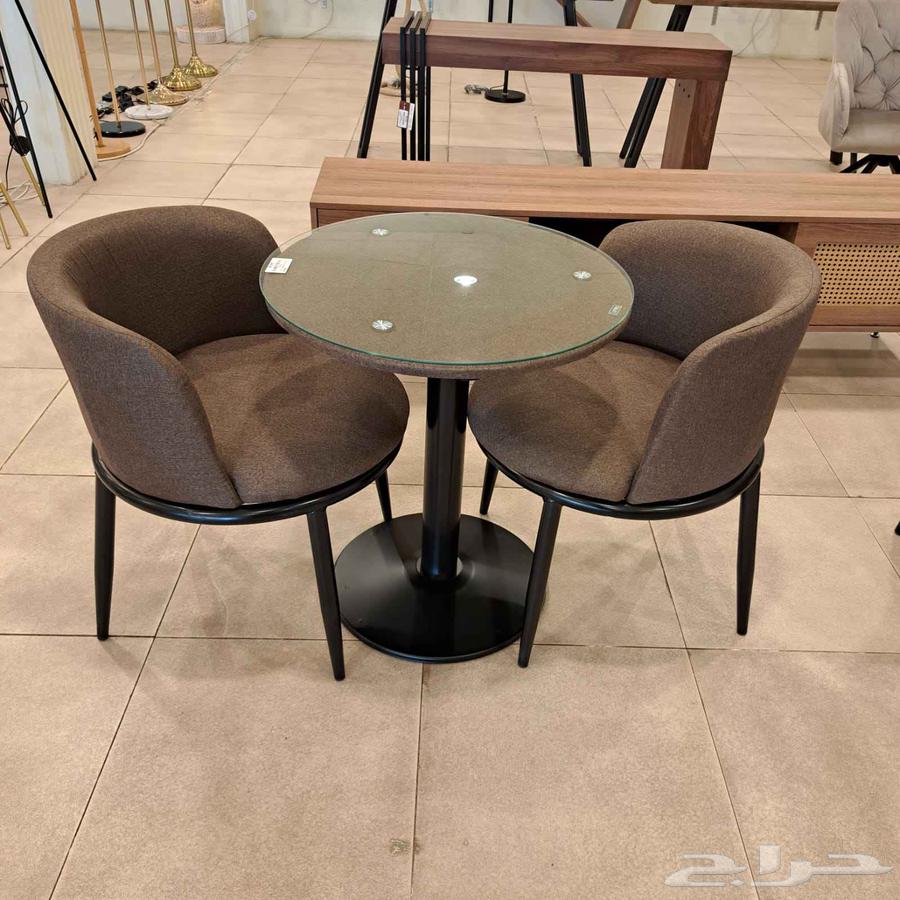 Upholstery of sofas and chairs and making curtains64518309831425111