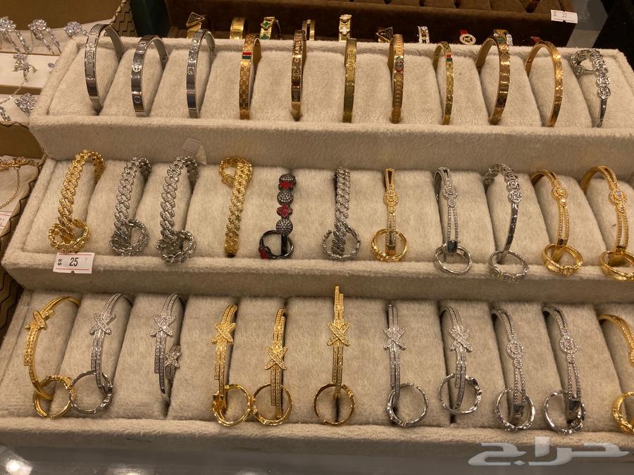 محل جديد للتقبيل في سوق السلام التجاري64518065185025112