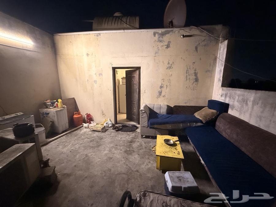 A Yemeni person wanted for shared accommodation in a room, 350 SAR each64513525045763111