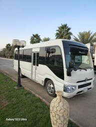 Rent shuttle buses for transporting workers from company, factory, warehouses, hospitals, restaurant64518310476419114