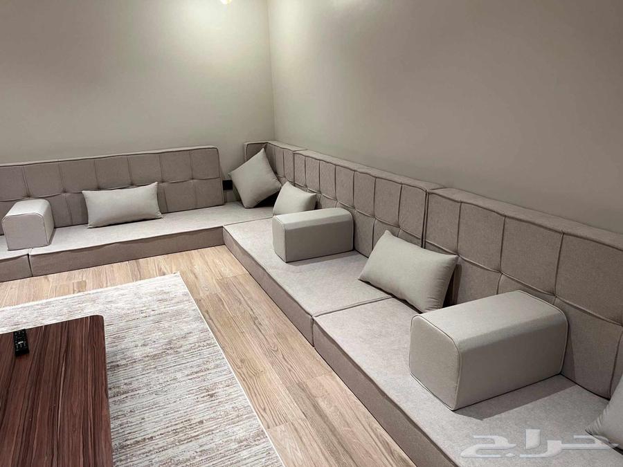 Custom floor sofas and fabric curtains in Al-Madinah64518164601985110