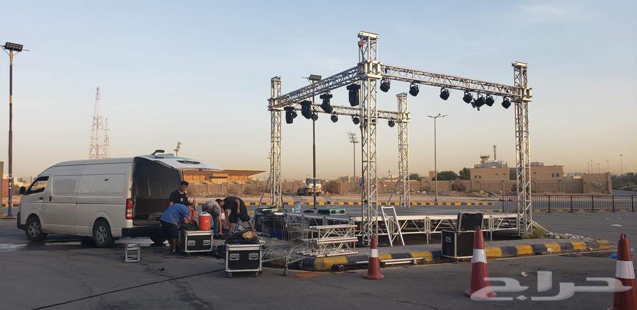 مسرح الألمنيوم واجهة خشب64513589497345114