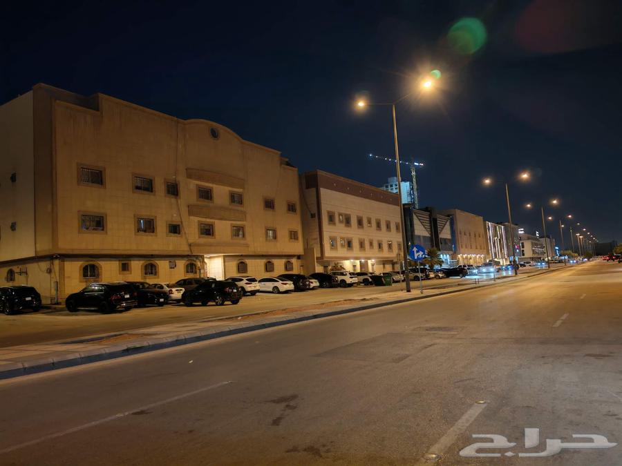 A single room for rent required for two people in central Jeddah, not exceeding 100064518115061762110