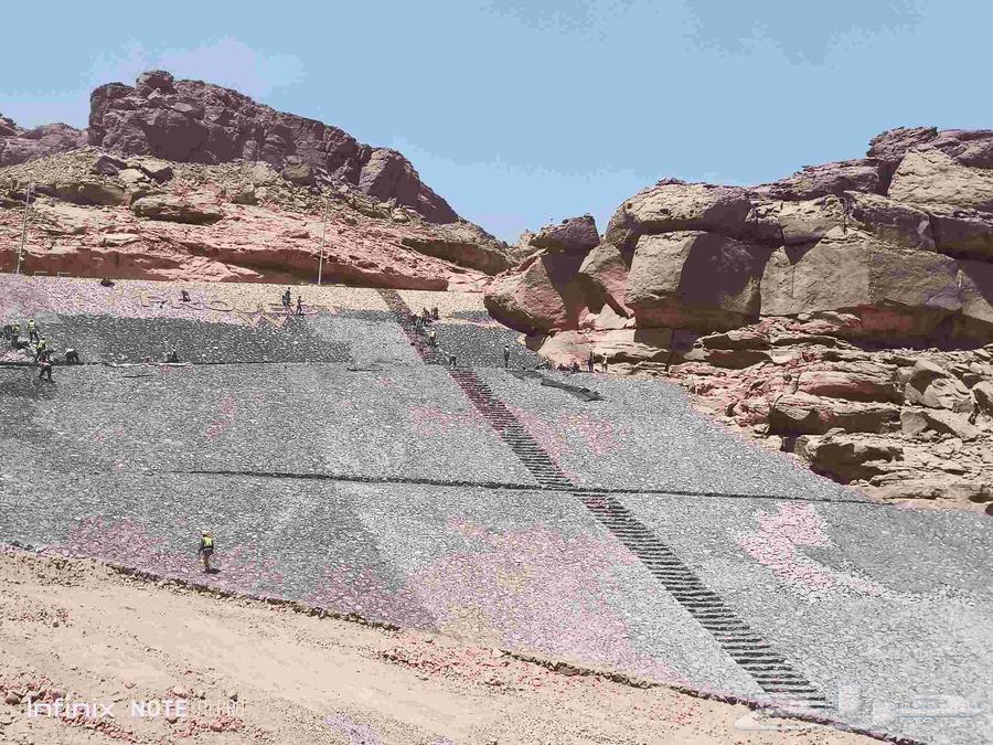 Salih Al-Anzi Contracting Company for all types of stone and mesh64518018210819112