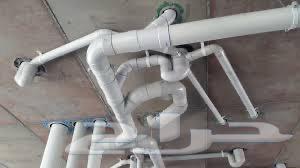 فني متخصص سباكة وكهرباء وتشطيب وترميم64525020849410114