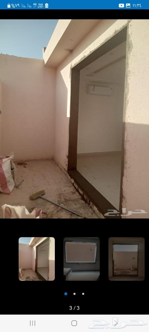 Egyptian tile worker with 20 years of experience working on all tiling jobs and grouting work64518228592642112