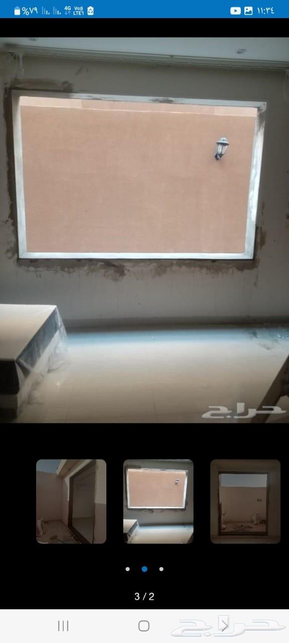 Egyptian tile worker with 20 years of experience working on all tiling jobs and grouting work64518228592642110