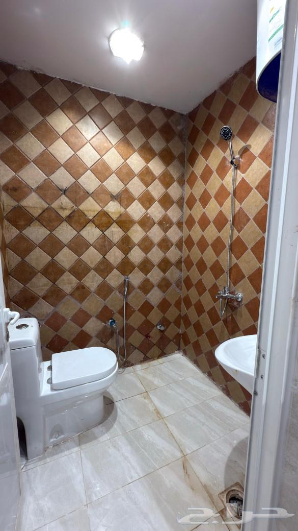 استديو نسائي للإيجار   حي المونسية   موقع مميز وقريب من جم64518130859011112